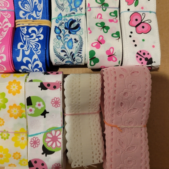 7/8in Grosgrain Organza Printed Ribbon Butterfly Flower Lot, 59.5 yards - Picture 4 of 5